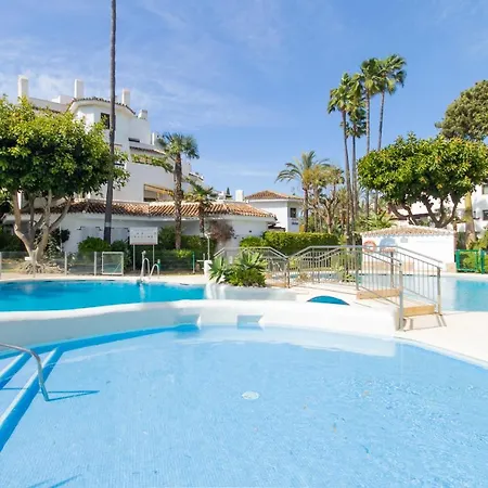 Banus - Golden *