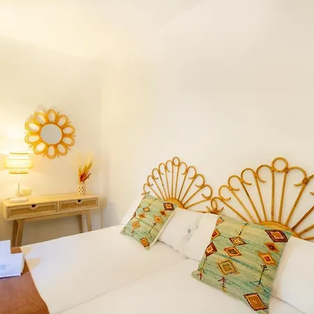 Banus - Golden